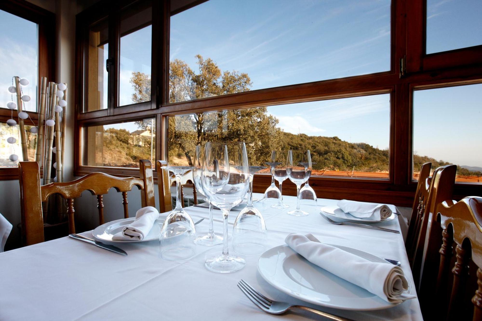 Hotel Restaurante Port D'Ager Ngoại thất bức ảnh